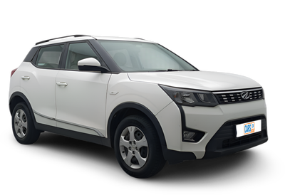 Mahindra XUV300-img